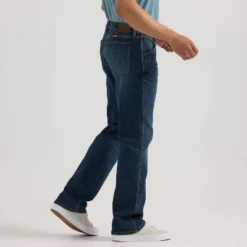 Wrangler Men's Relaxed Fit Bootcut Jeans -Refrigiwear Sale Shop GUEST 2c532c60 acf7 40f1 90e4 71c41efb13ad