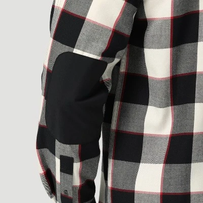 Wrangler Men's Regular Fit ATG Plaid Long Sleeve Button-Down Shirt 2 Wrangler Men's Regular Fit ATG Plaid Long Sleeve Button-Down Shirt - Image 2